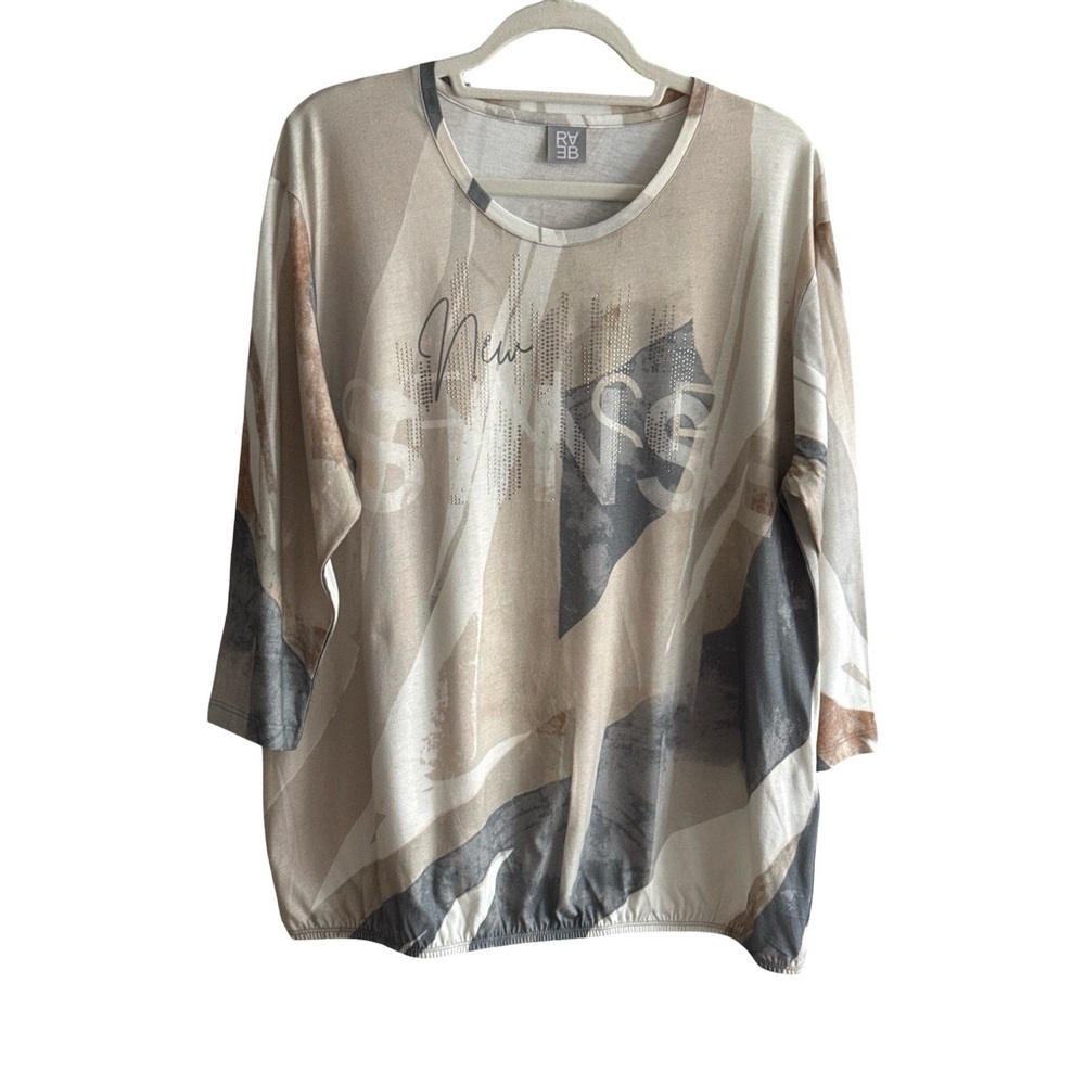 Rabe Patterned Top. - Picture 3 of 10